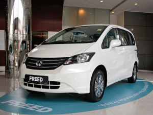 dealer Honda Freed Semarang | Jual Honda Freed Semarang | Disain eksterior dan interior Honda Freed Semarang